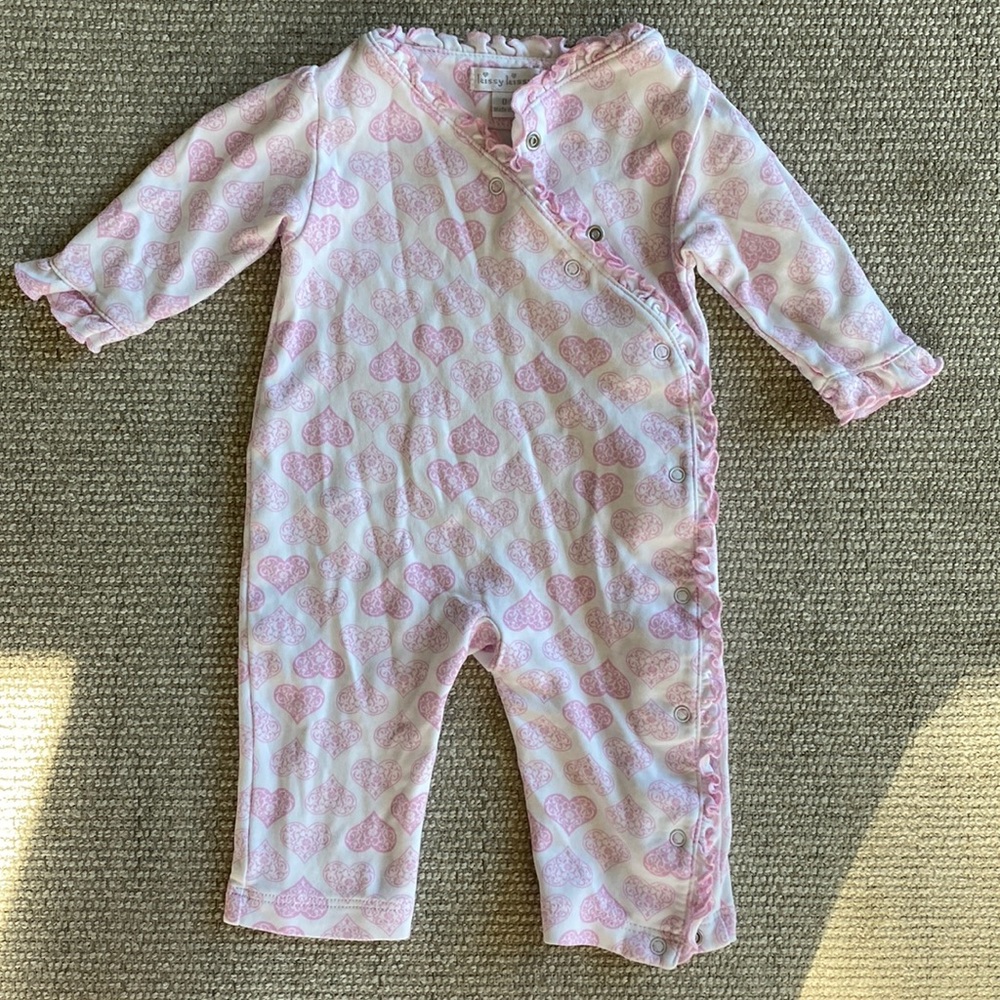 Kissy kissy pink heart playsuit